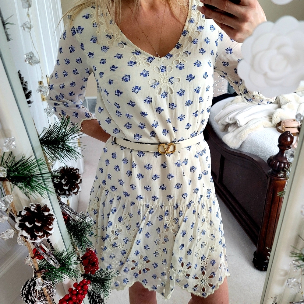 White floral dress sleeves 3/4